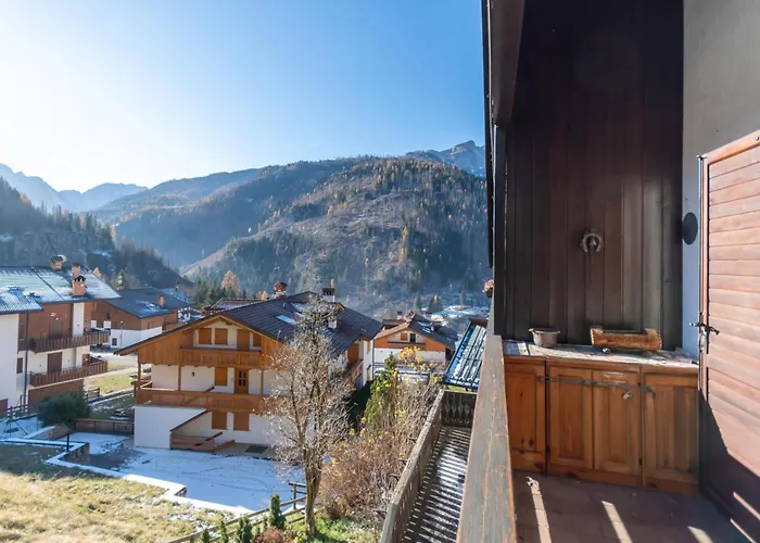 Le Ginestre Apartment *