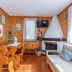 Апартаменты Le Ginestre Аллеге