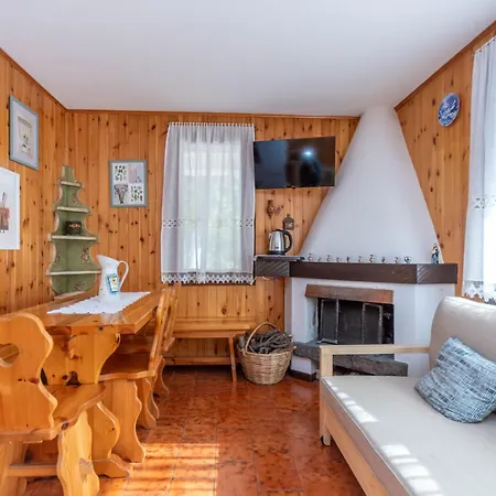 Apartamento Le Ginestre Alleghe