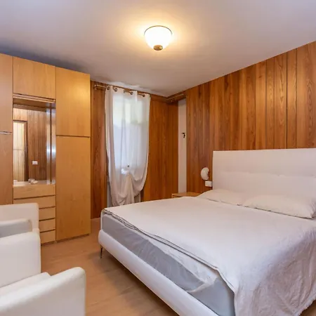 Le Ginestre Apartamento *