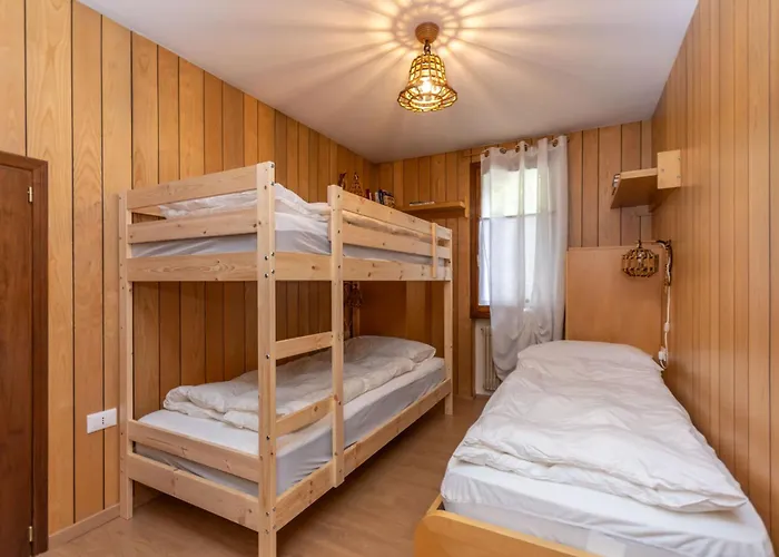 Le Ginestre Apartman *